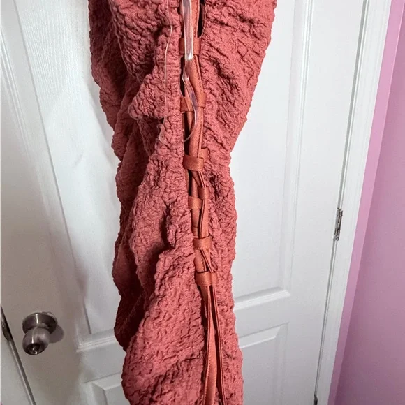 🧡Elegant Rust Sleeveless Dress - Picture 7 of 8